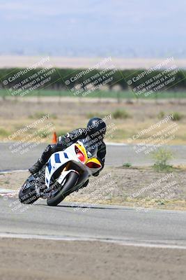 media/May-25-2025-Lets Ride (Sun) [[0ff033e448]]/A Group/11am (Grapevine)/
